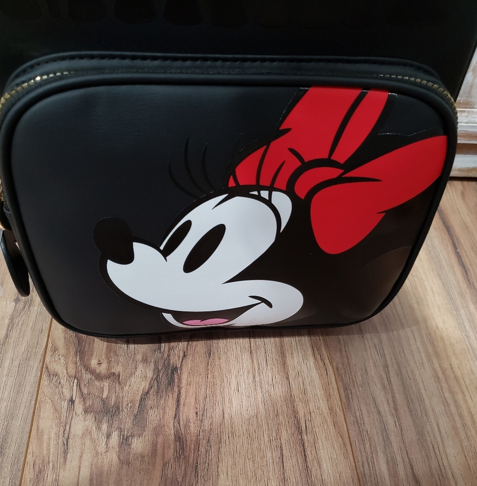 NWT Disney Minnie Mouse Backpack - Picture 9 of 12